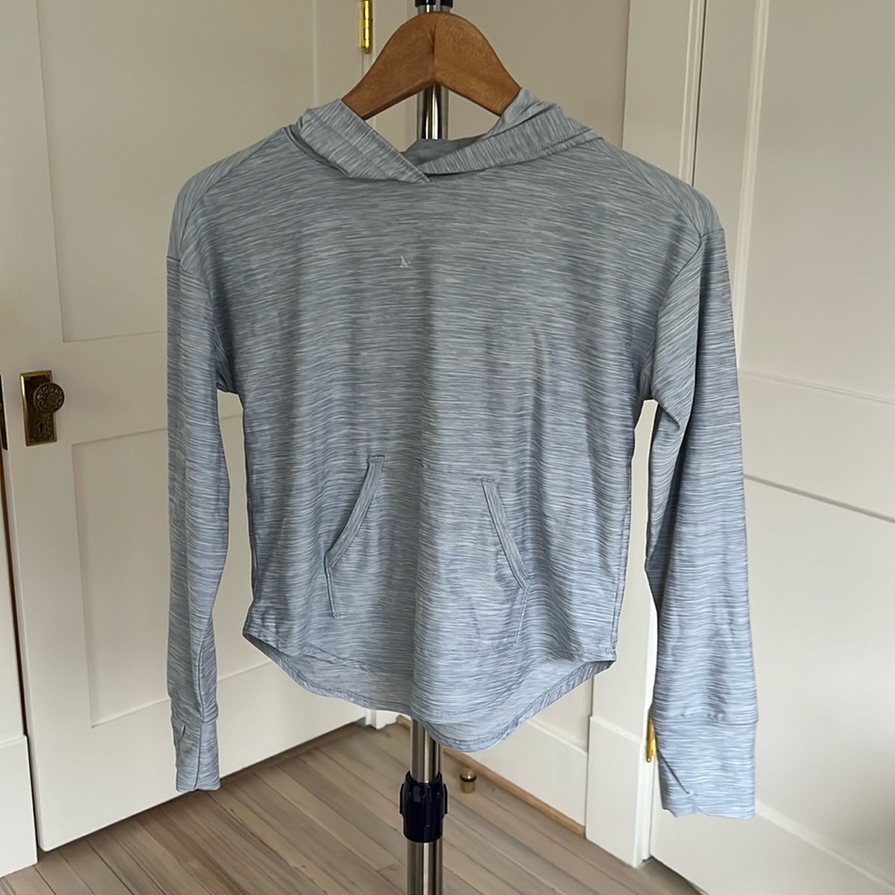 Kids hoodie activewear never worn all in motion